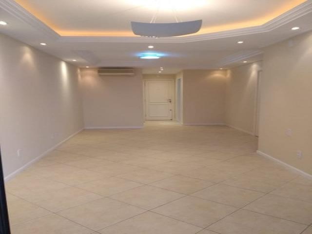#591 - Apartamento para Venda em Florianópolis - SC - 1
