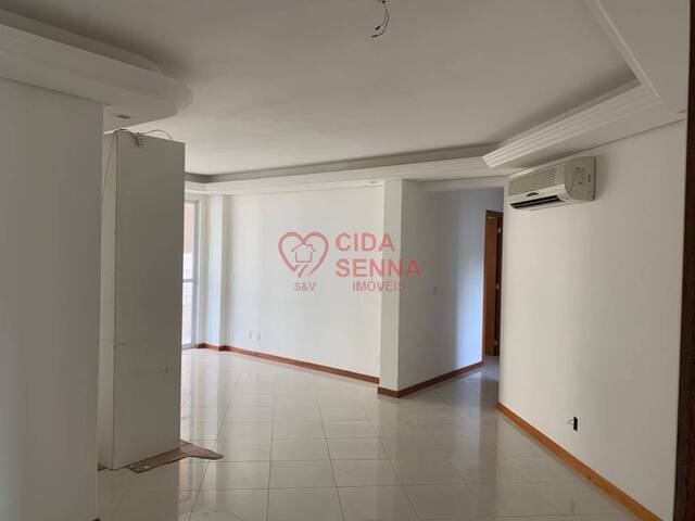 #1000 - Apartamento para Venda em Florianópolis - SC