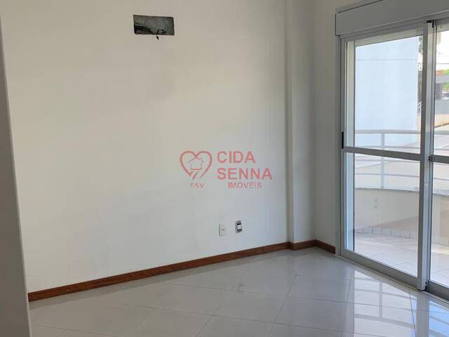 #1000 - Apartamento para Venda em Florianópolis - SC
