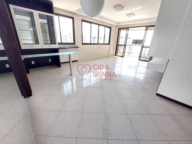 #1056 - Apartamento para Venda em Florianópolis - SC