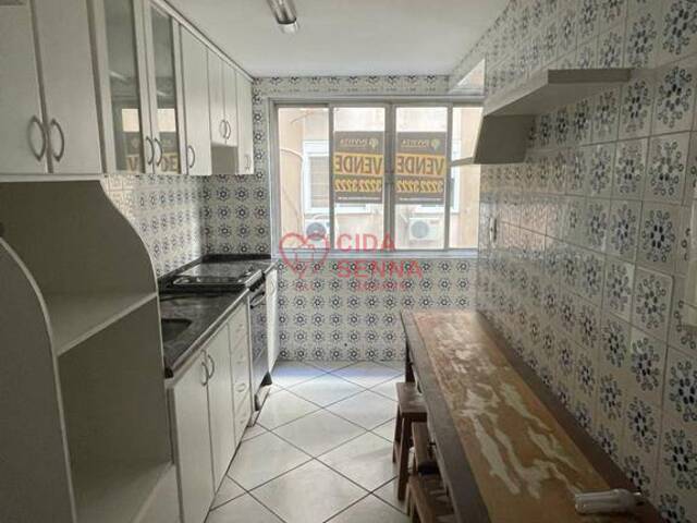 #1451 - Apartamento para Venda em Florianópolis - SC - 3