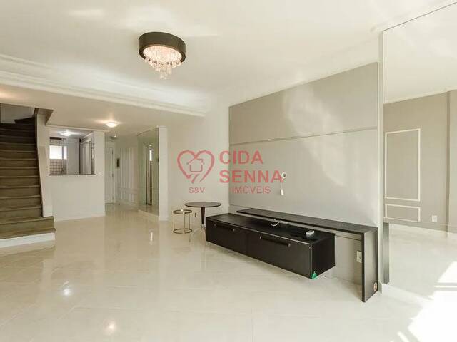 #1544 - Apartamento para Venda em Florianópolis - SC