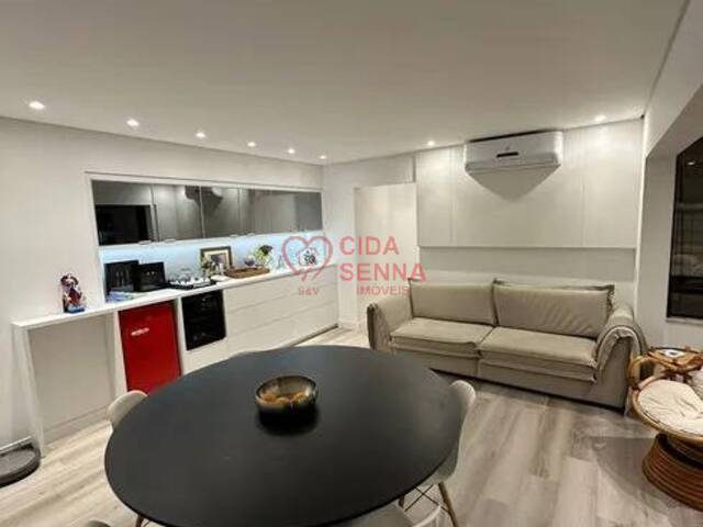 #1560 - Apartamento para Venda em Florianópolis - SC - 1