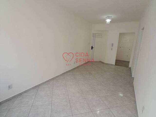 #1726 - Apartamento para Venda em Florianópolis - SC