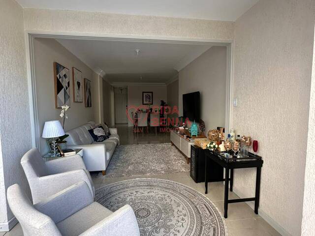 #1767 - Apartamento para Venda em Florianópolis - SC - 2