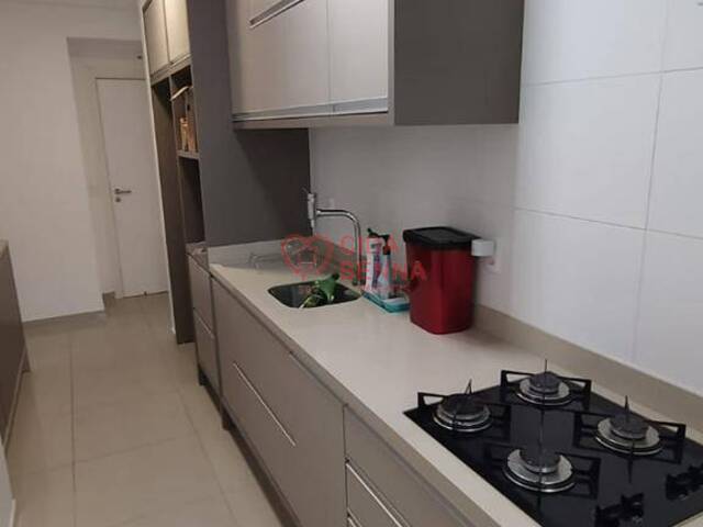 #1768 - Apartamento para Venda em Florianópolis - SC - 2