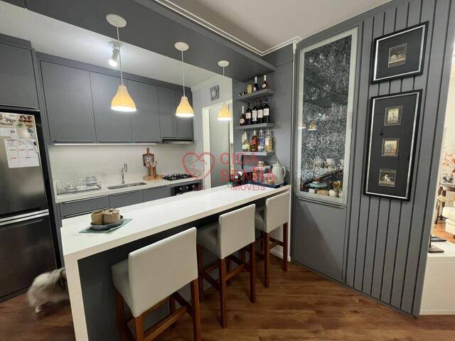 #1815 - Apartamento para Venda em Florianópolis - SC - 2