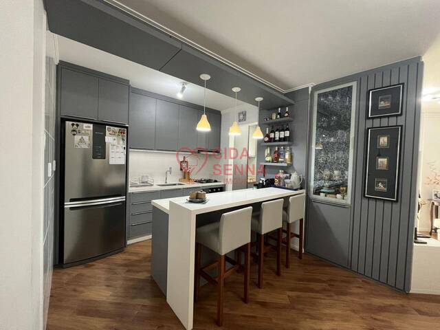 #1815 - Apartamento para Venda em Florianópolis - SC - 1