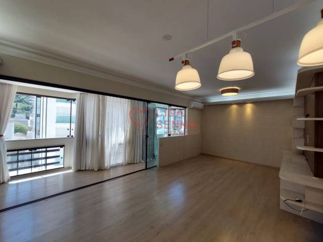 #1850 - Apartamento para Venda em Florianópolis - SC - 2