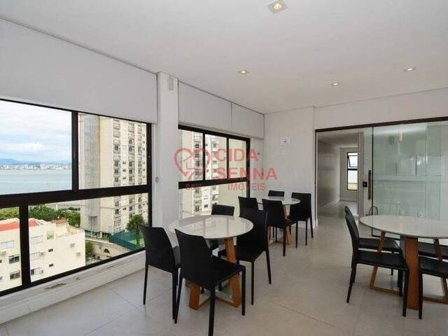 #1870 - Apartamento para Venda em Florianópolis - SC - 2