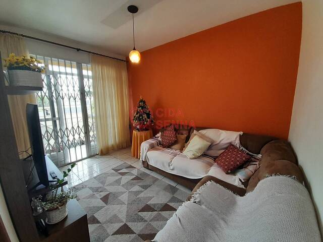 #1876 - Casa para Venda em São José - SC - 2