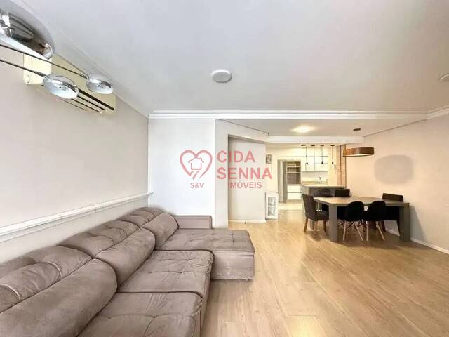#1823 - Apartamento para Venda em Florianópolis - SC