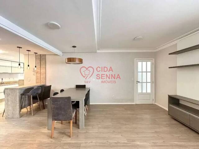 #1823 - Apartamento para Venda em Florianópolis - SC