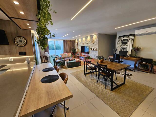 #1898 - Apartamento para Venda em Florianópolis - SC - 3