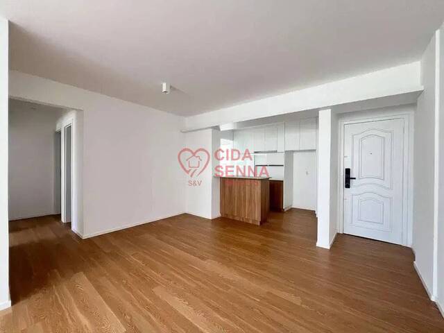 Apartamento para Venda em Florianópolis - 1