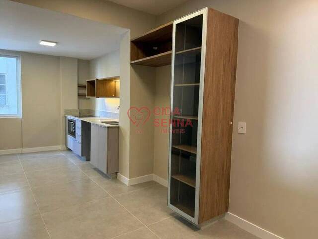 Apartamento para Venda em Florianópolis - 3