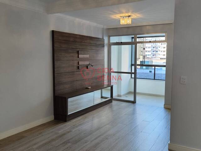 Apartamento para Venda em São José - 5