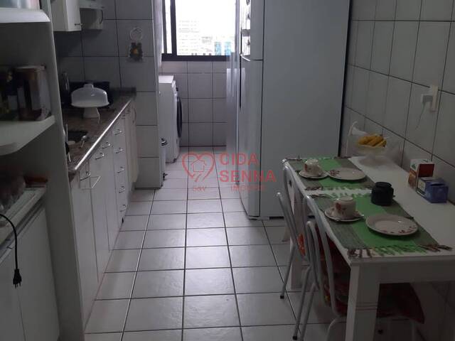 #1929 - Apartamento para Venda em Florianópolis - SC - 2