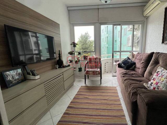 #1949 - Apartamento para Venda em Florianópolis - SC