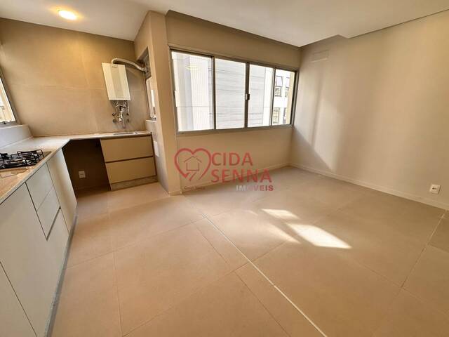 #2010 - Apartamento para Venda em Florianópolis - SC - 1