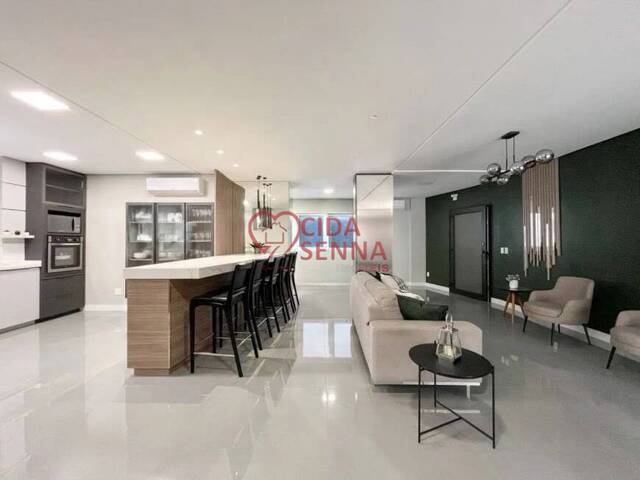 #2021 - Apartamento para Venda em Florianópolis - SC - 2