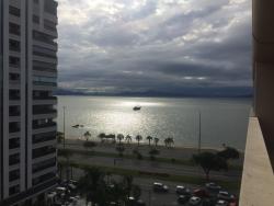 Apartamento para Venda em Florianópolis - 1